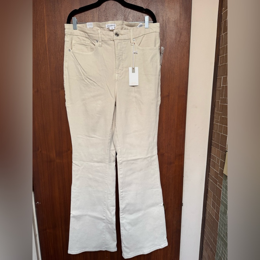 Good American Good Classic Slim Bootcut